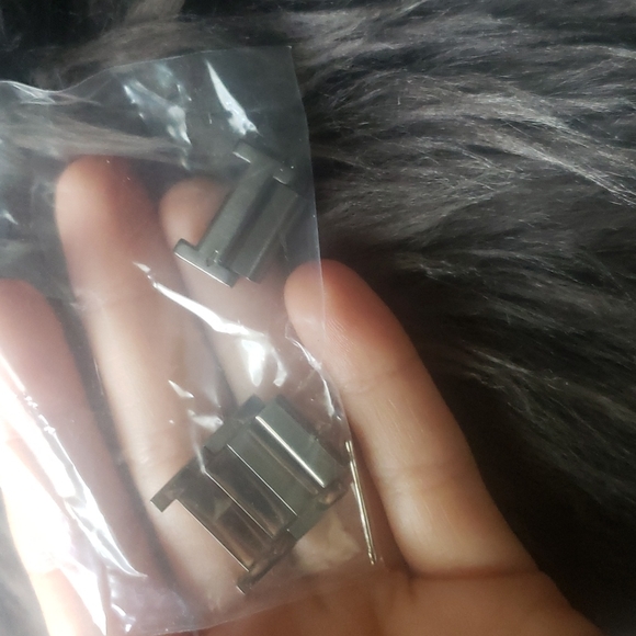 NIB Michael Kors Kerry Grey Crystal-set Dial Watch - Picture 11 of 11